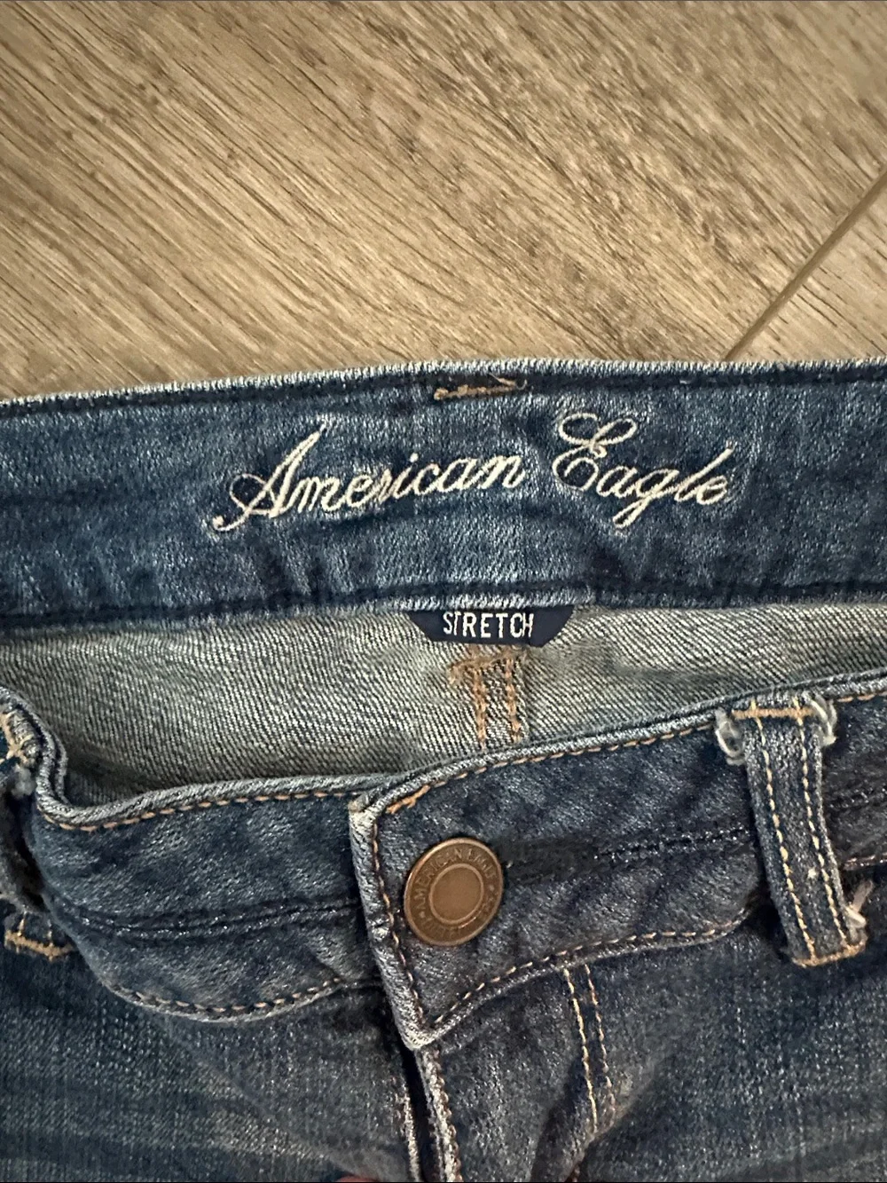 American Eagle Outfitters Dark Blue Denim Cutoff Shorts - Frayed Hem size 4
